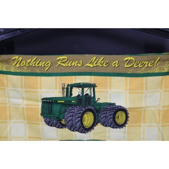 John Deere Nothing Runs Like A Deere Tractor Pillow Case 15"×15" - Picture 2 of 7
